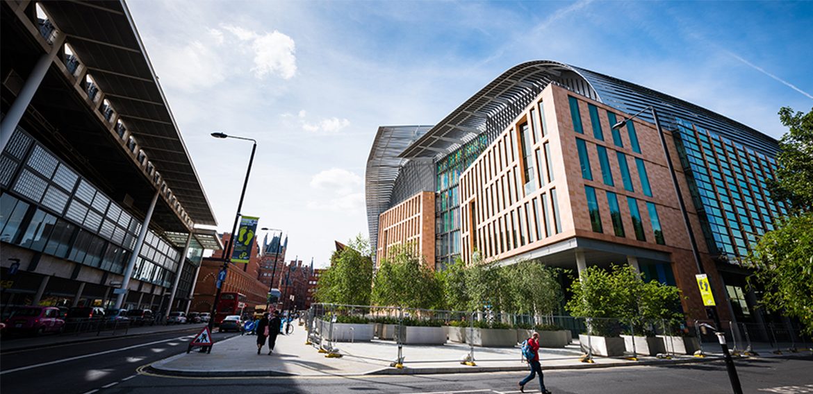 首批科学家搬进了伦敦新的世界领先的研究实验室